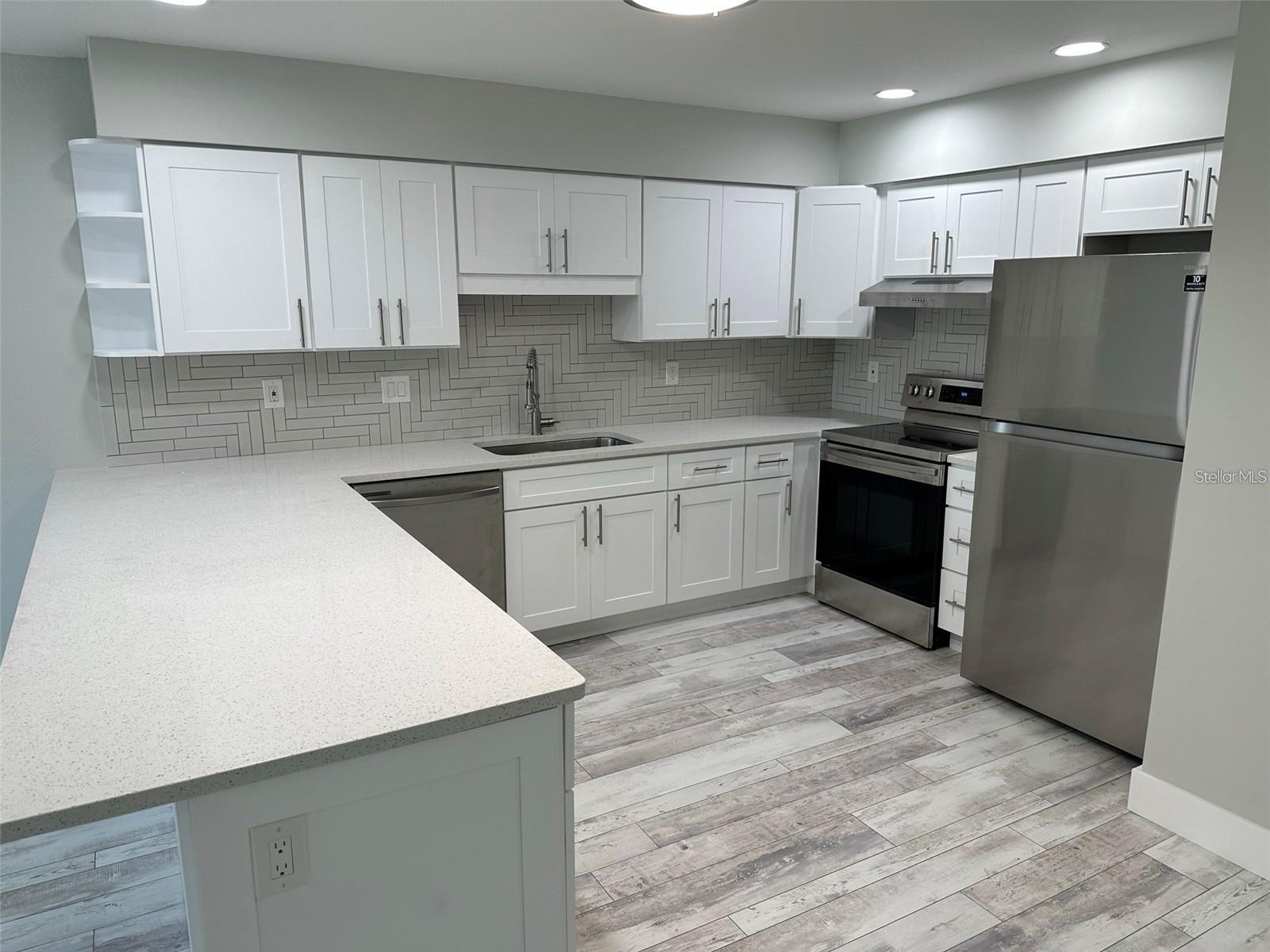 TURNERS C BUCK 4TH ST N ADD - Residential Lease