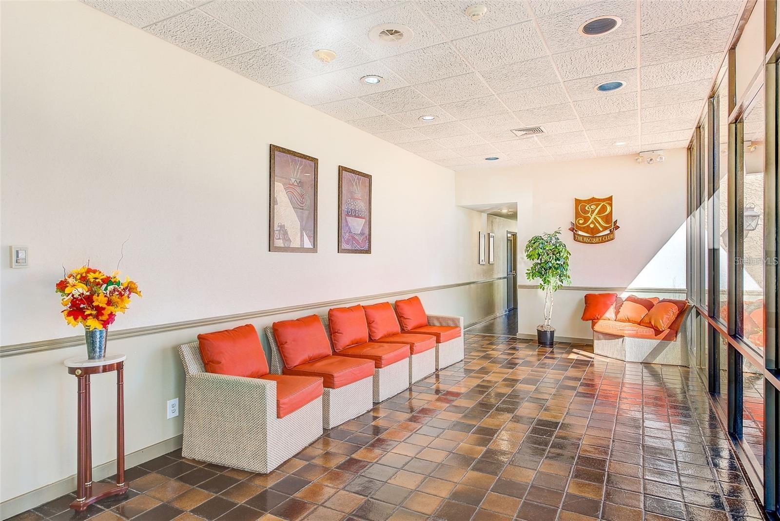 THE TAMPA RACQUET CLUB A CONDO - Residential
