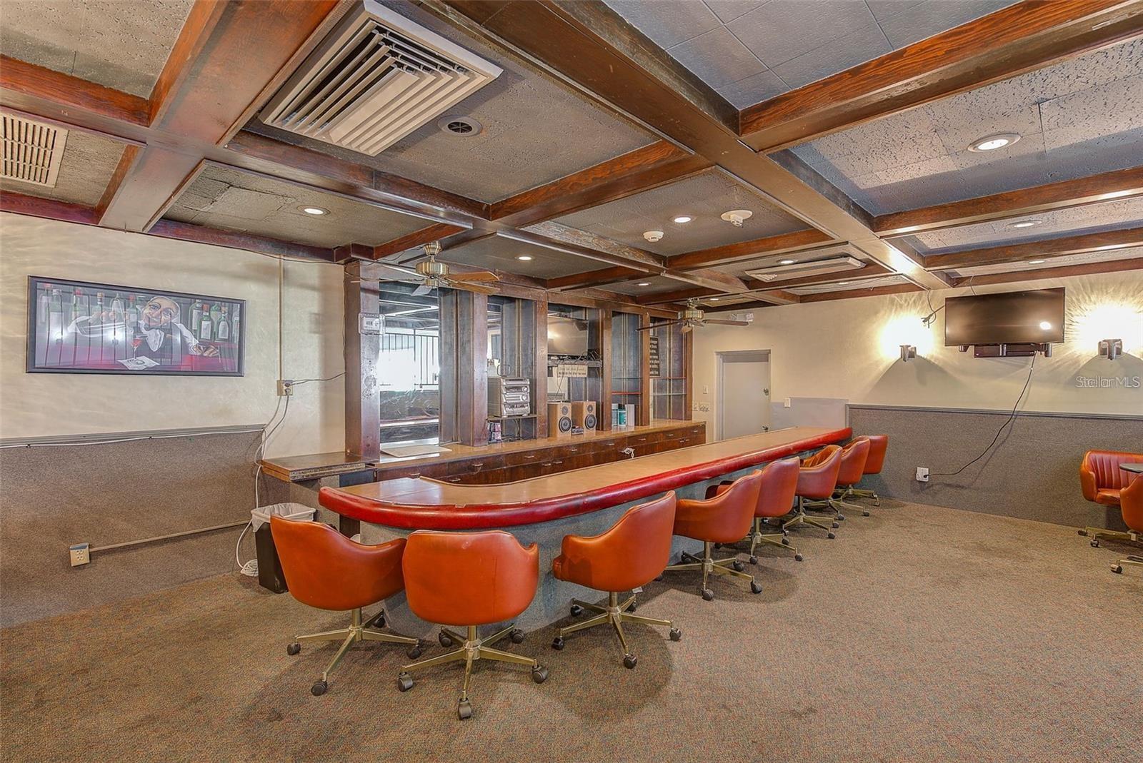 THE TAMPA RACQUET CLUB A CONDO - Residential