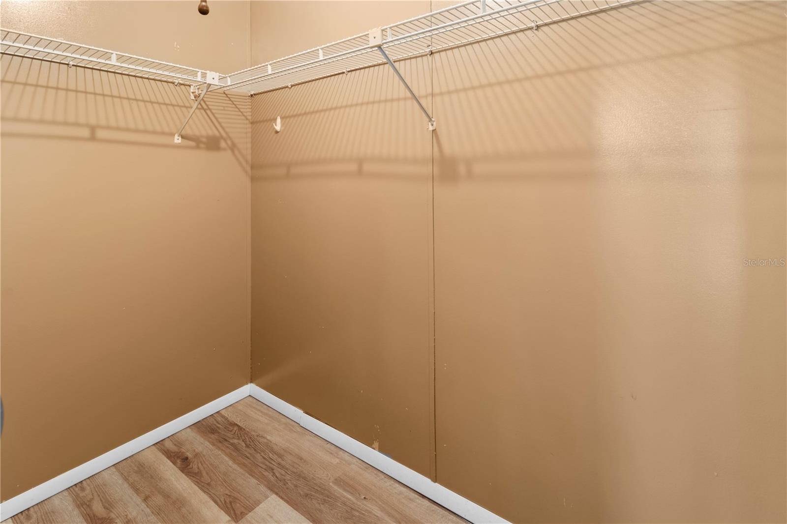 RIDGEWOOD MEADOWS PH II & III - Residential