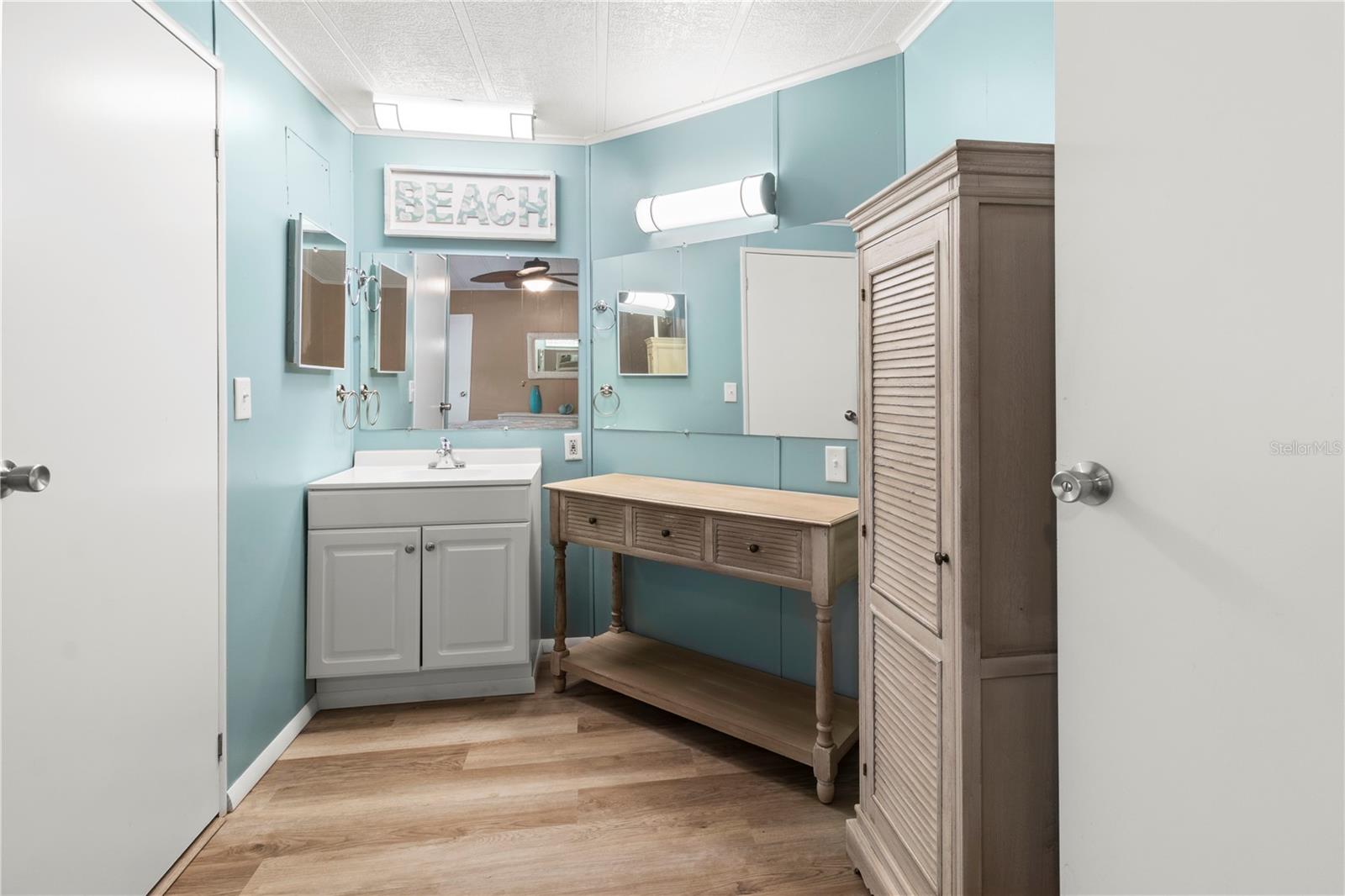 RIDGEWOOD MEADOWS PH II & III - Residential