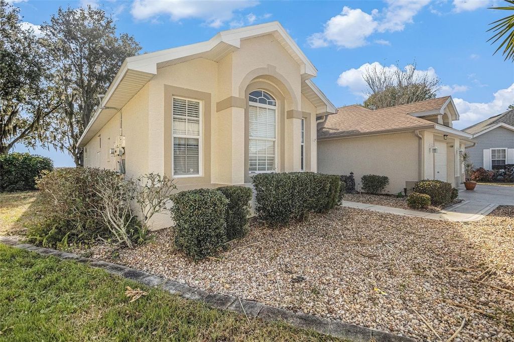 Photo of 2852 Cape Horn Court, Tavares, FL 32778 (MLS # O6373034)
