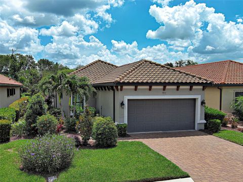 5832 SEMOLINO STREET NOKOMIS FL 34275
