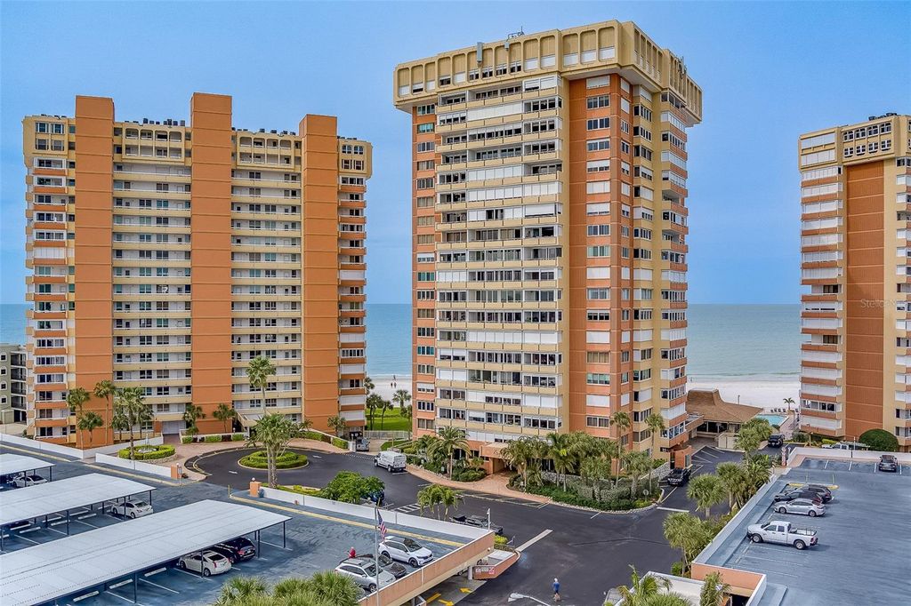 Photo of 17920 Gulf Boulevard #1408, Redington Shores, FL 33708 (MLS # TB8487967)