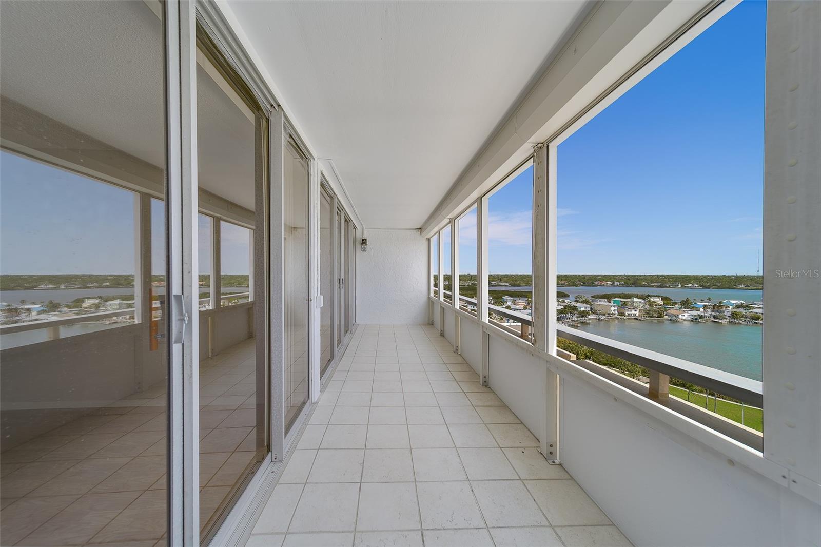 REDINGTON TOWERS BLDG 2 CONDO - Residential