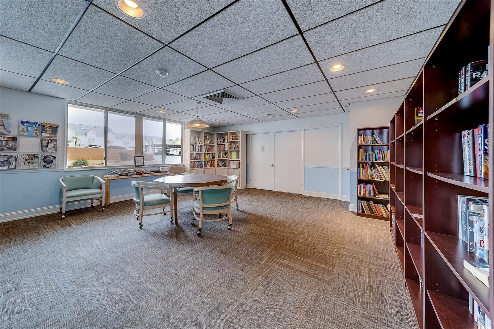 REDINGTON TOWERS BLDG 2 CONDO - Residential