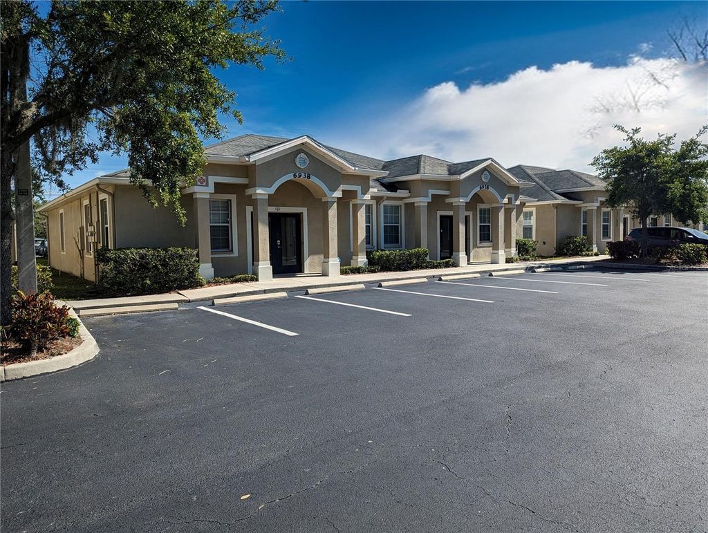 Photo of 6938 W Linebaugh Avenue, Tampa, FL 33625 (MLS # TB8469180)