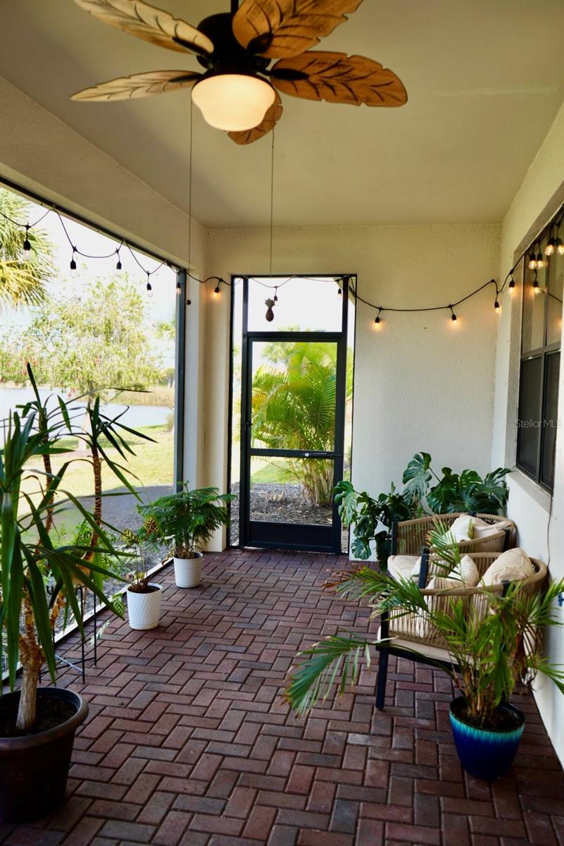 CYPRESS FALLS AT THE WOODLANDS - Residential