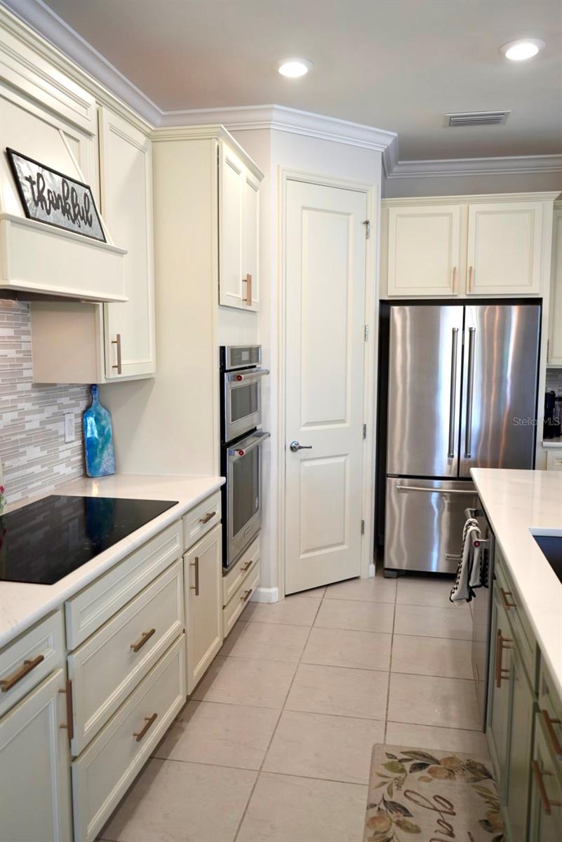 CYPRESS FALLS AT THE WOODLANDS - Residential