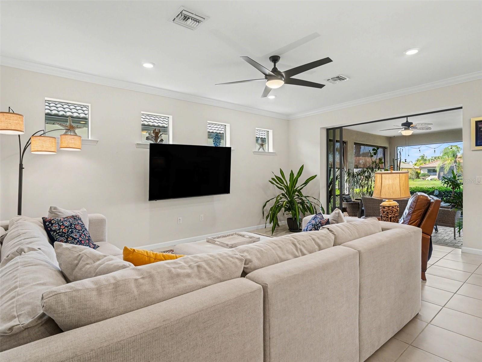 CYPRESS FALLS AT THE WOODLANDS - Residential