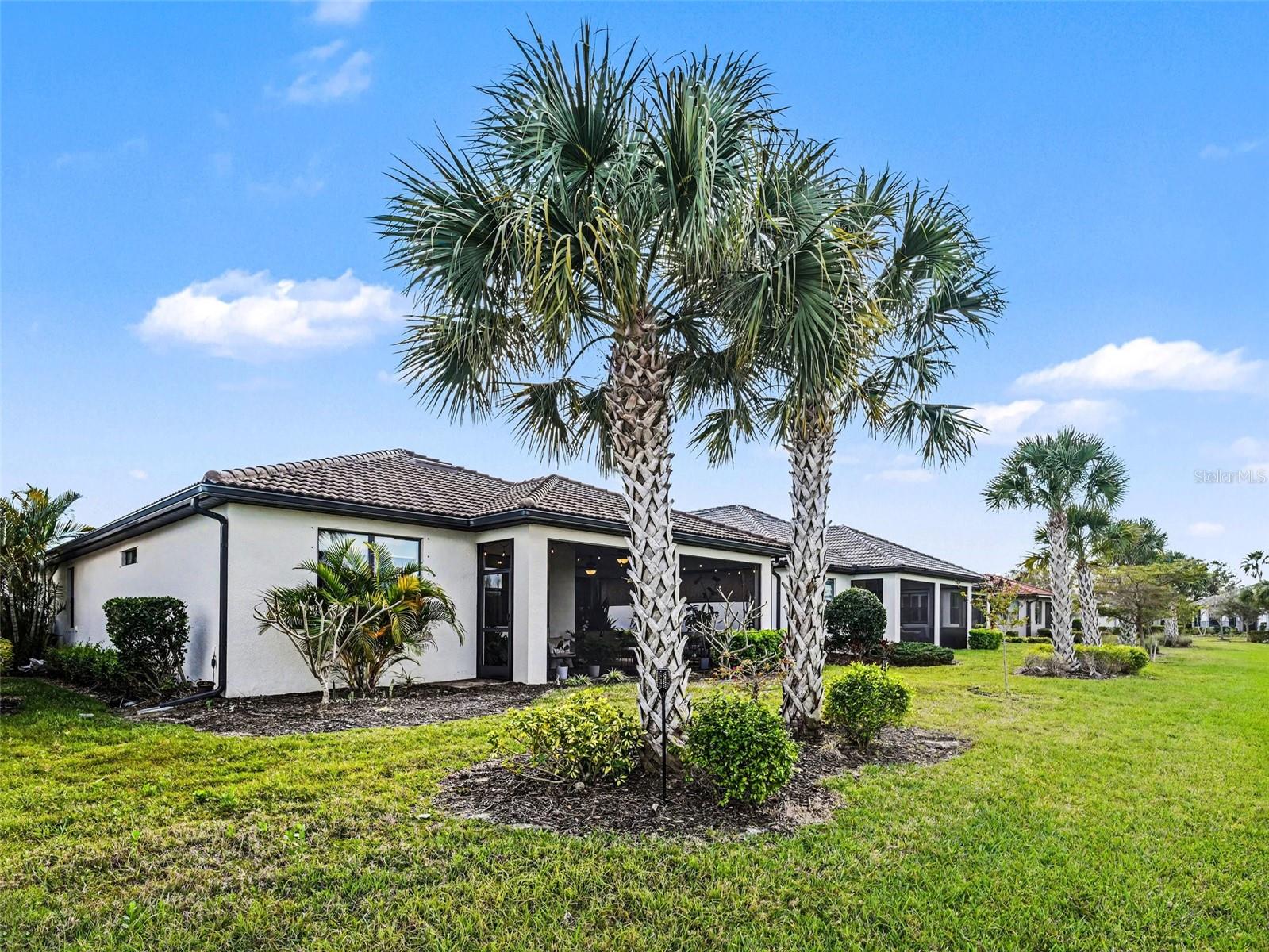 CYPRESS FALLS AT THE WOODLANDS - Residential