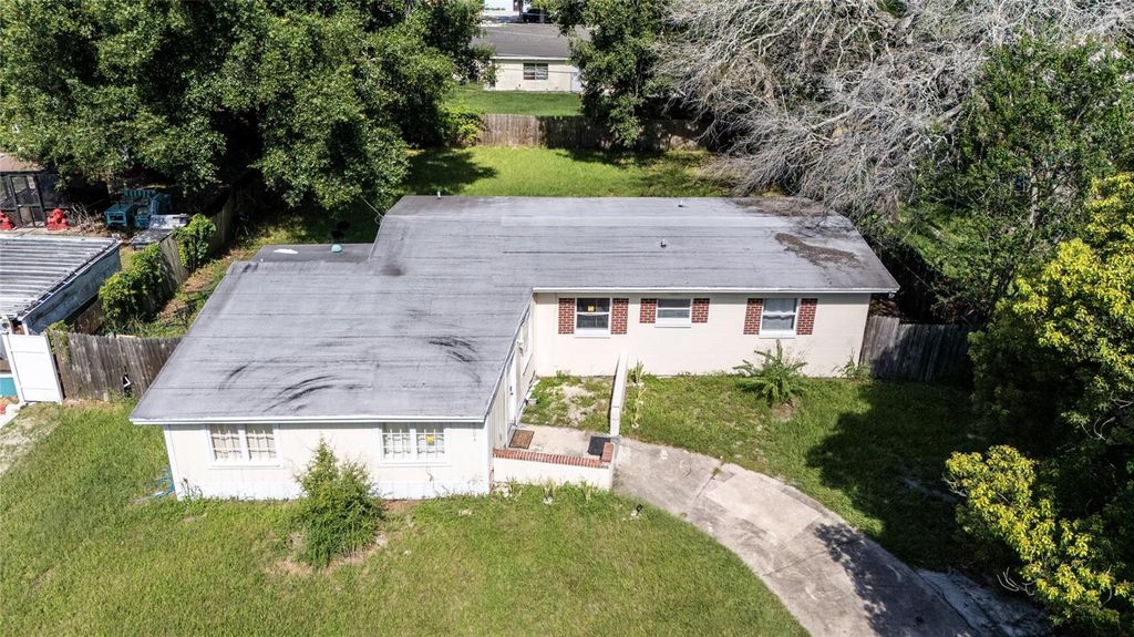 Photo of 4604 Robbins Avenue, Orlando, FL 32808 (MLS # S5152490)