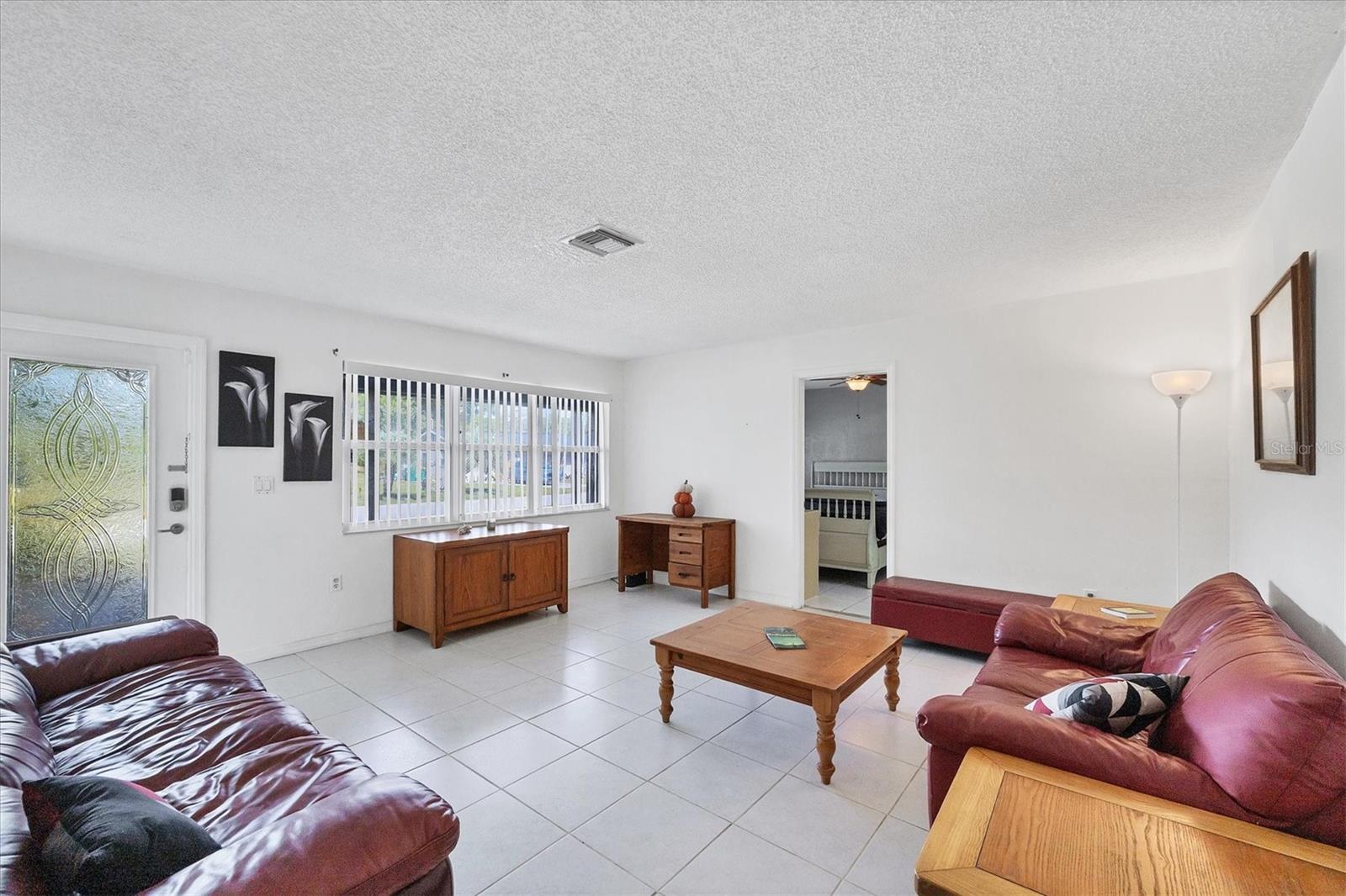 PINE LAKE - Residential