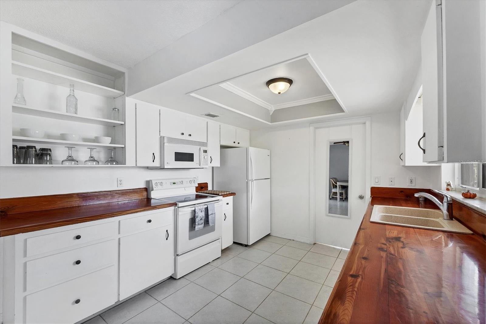 PINE LAKE - Residential