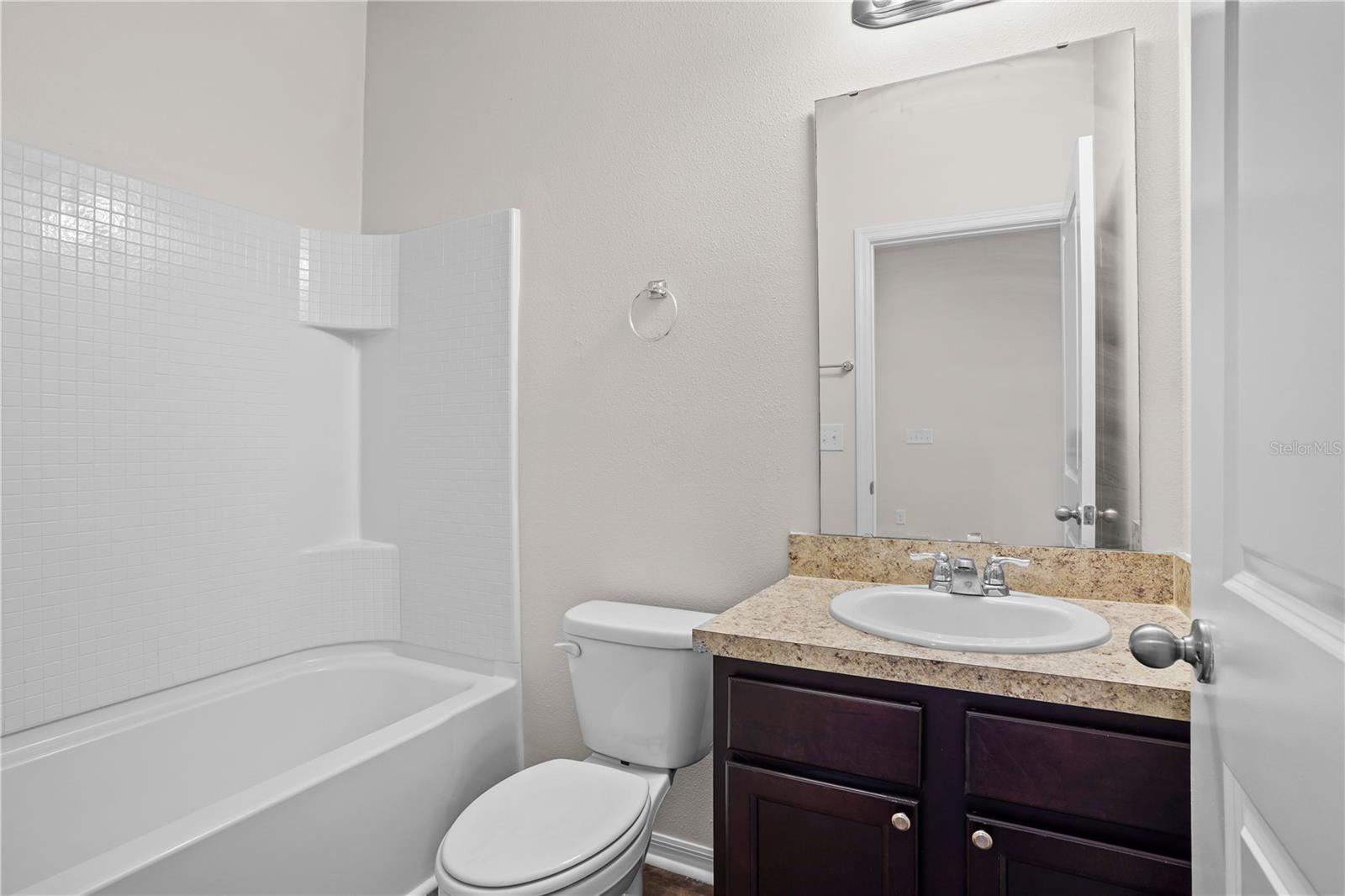 COASTAL WOODS UN B1 - Residential