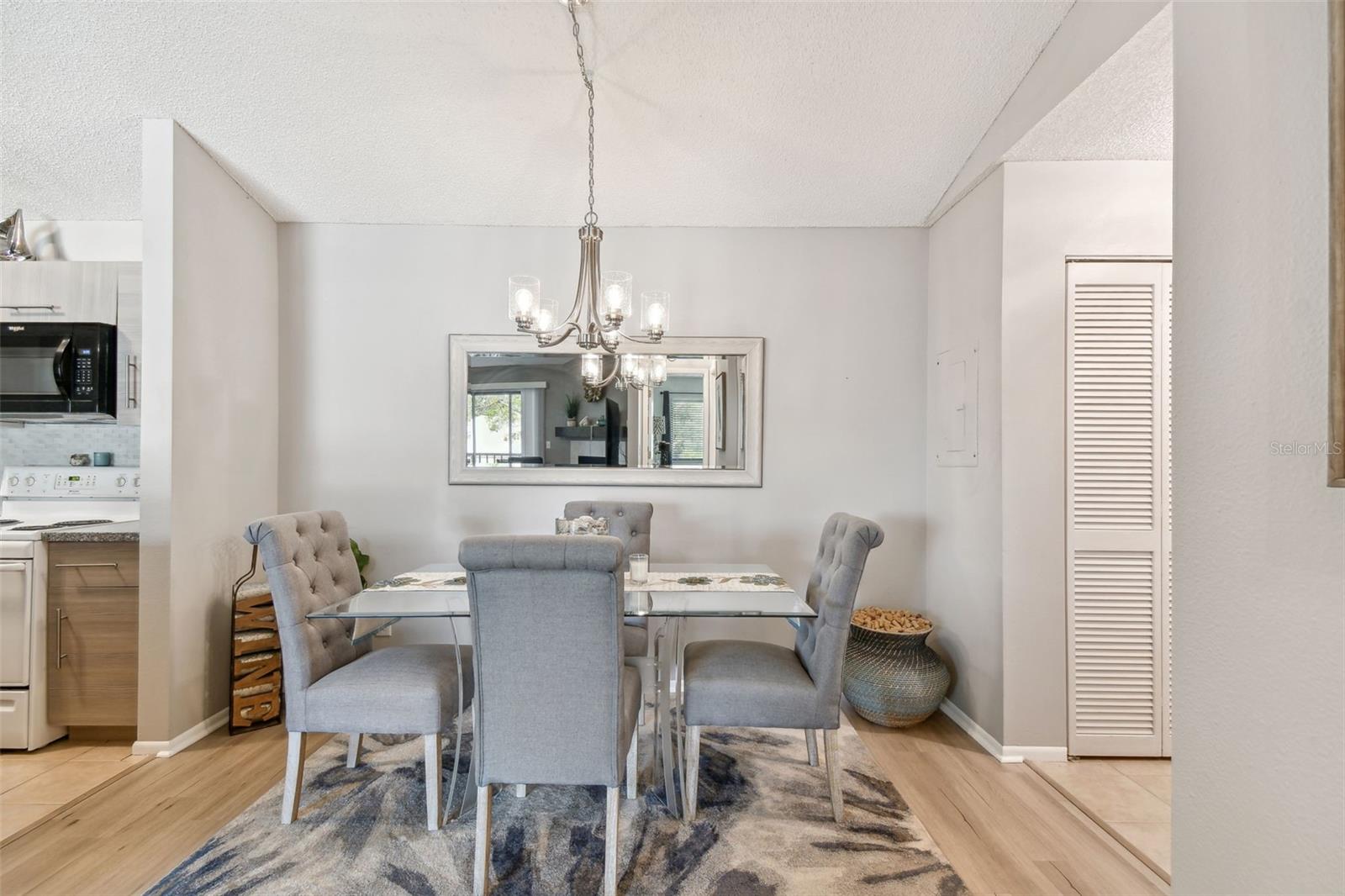 HUNTERS GLEN CONDO - Residential Lease