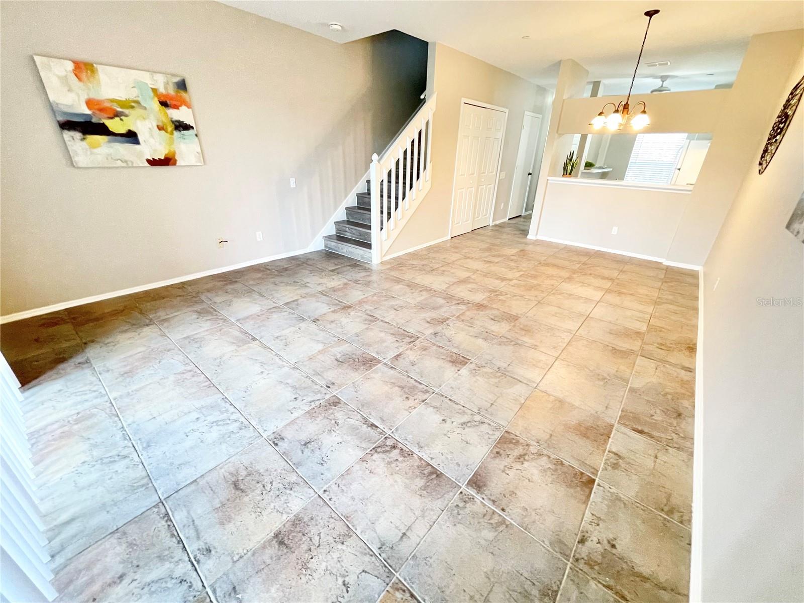 COUNTRYSIDE KEY - Residential Lease
