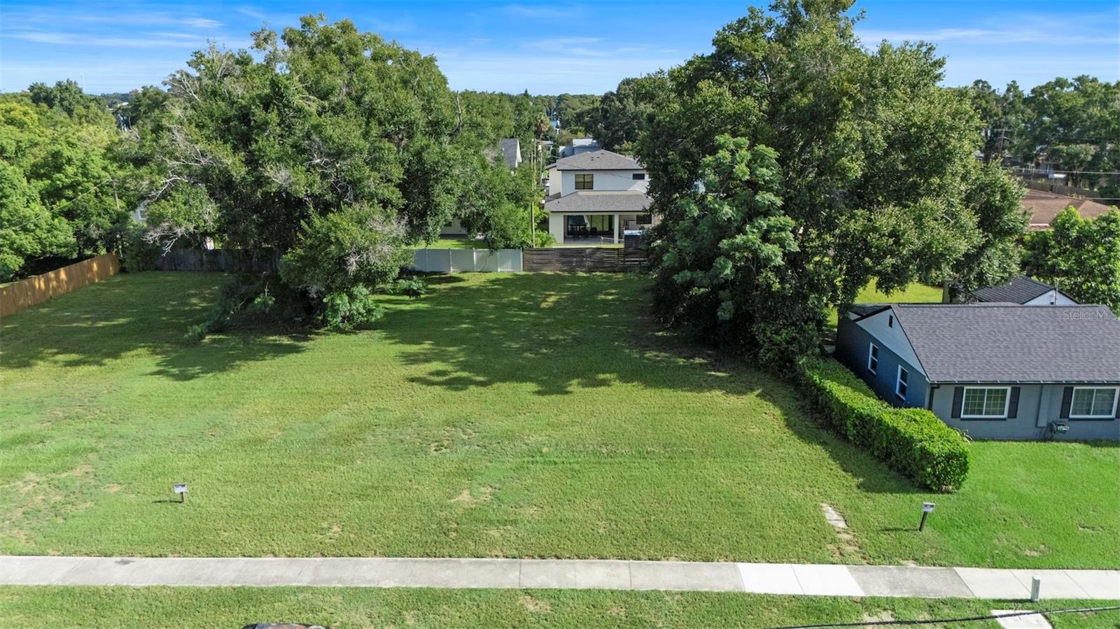 KAROLINA ON KILLARNEY - Residential