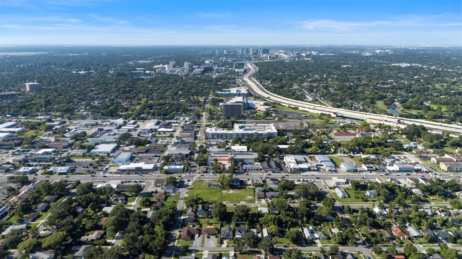 KAROLINA ON KILLARNEY - Residential