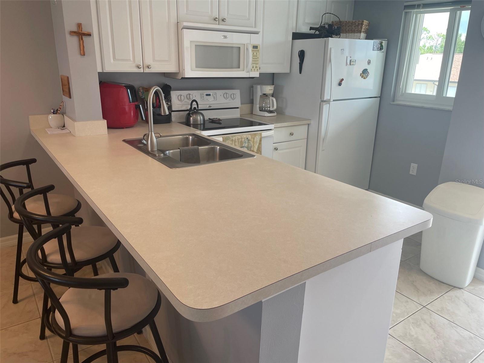 25275 RAMPART BOULEVARD 207