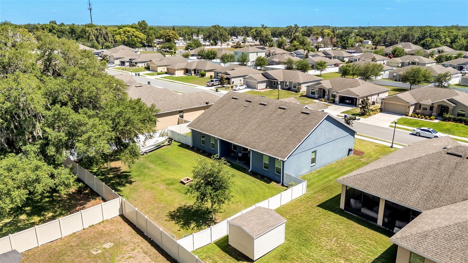 HOLLAND PARK PLACE PH 2 - Residential