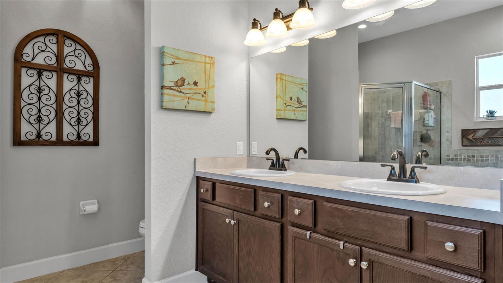 HOLLAND PARK PLACE PH 2 - Residential