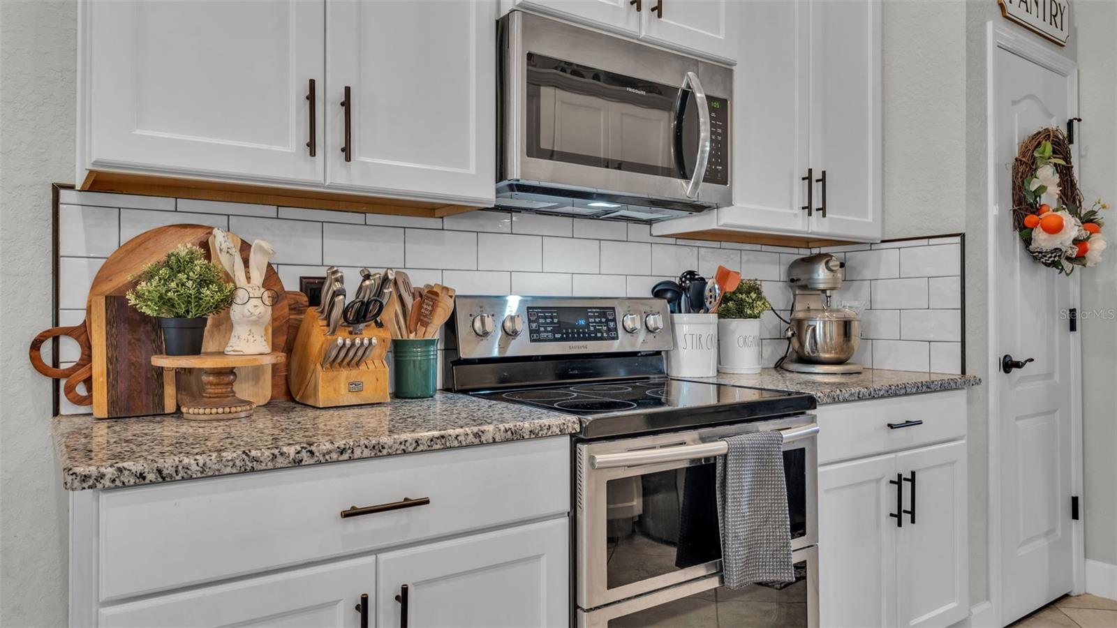 HOLLAND PARK PLACE PH 2 - Residential