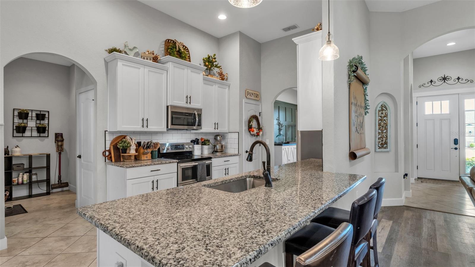 HOLLAND PARK PLACE PH 2 - Residential