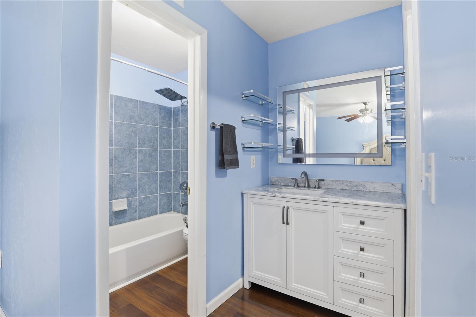 PINE GLADE - Residential