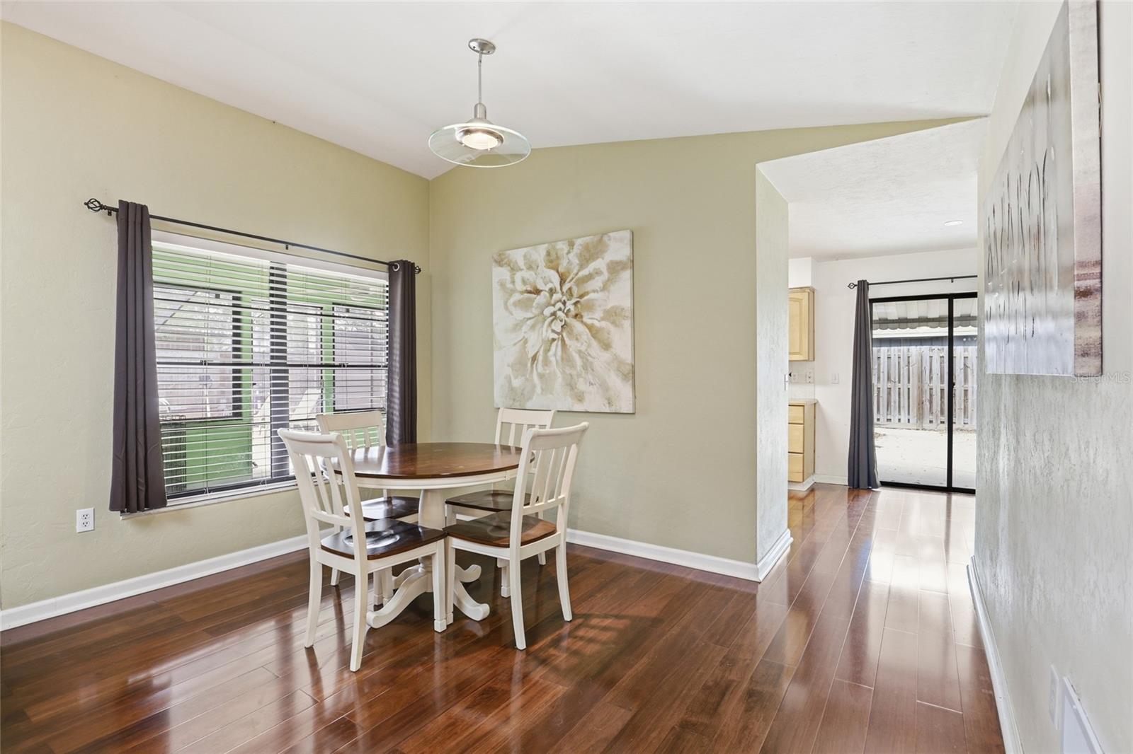 PINE GLADE - Residential