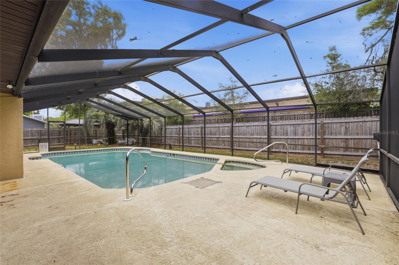 PINE GLADE - Residential