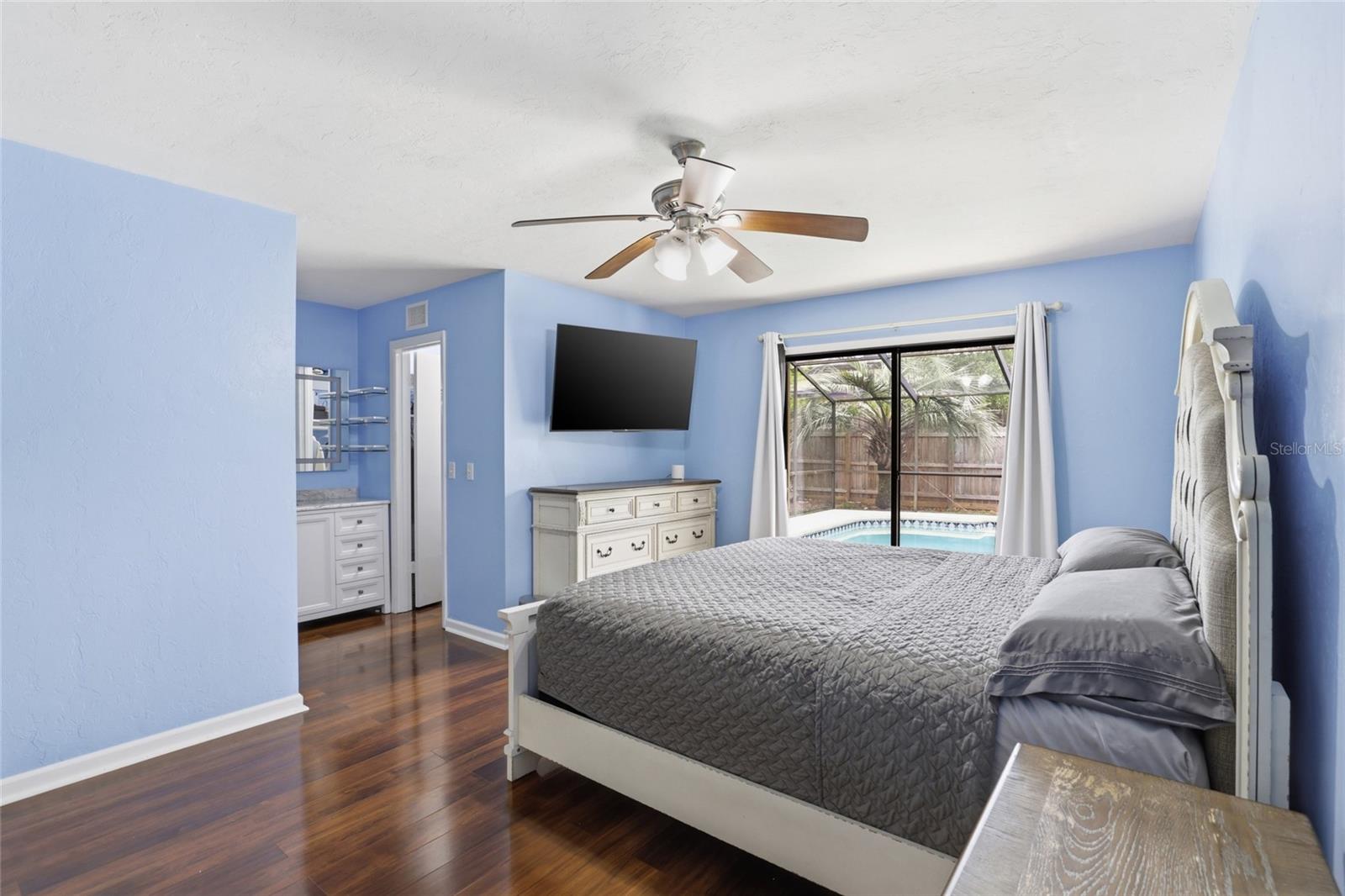 PINE GLADE - Residential