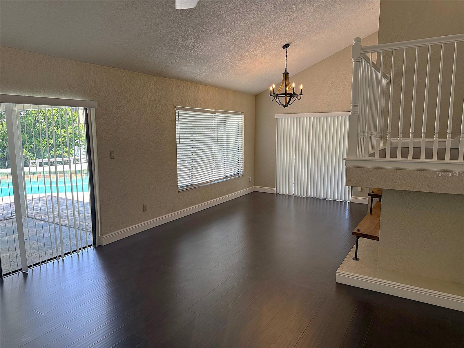 QUAIL RUN - Residential