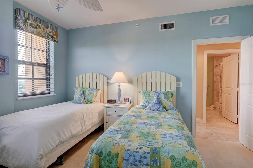 MARINA SOUTH II/CAPE HARBOUR - Residential