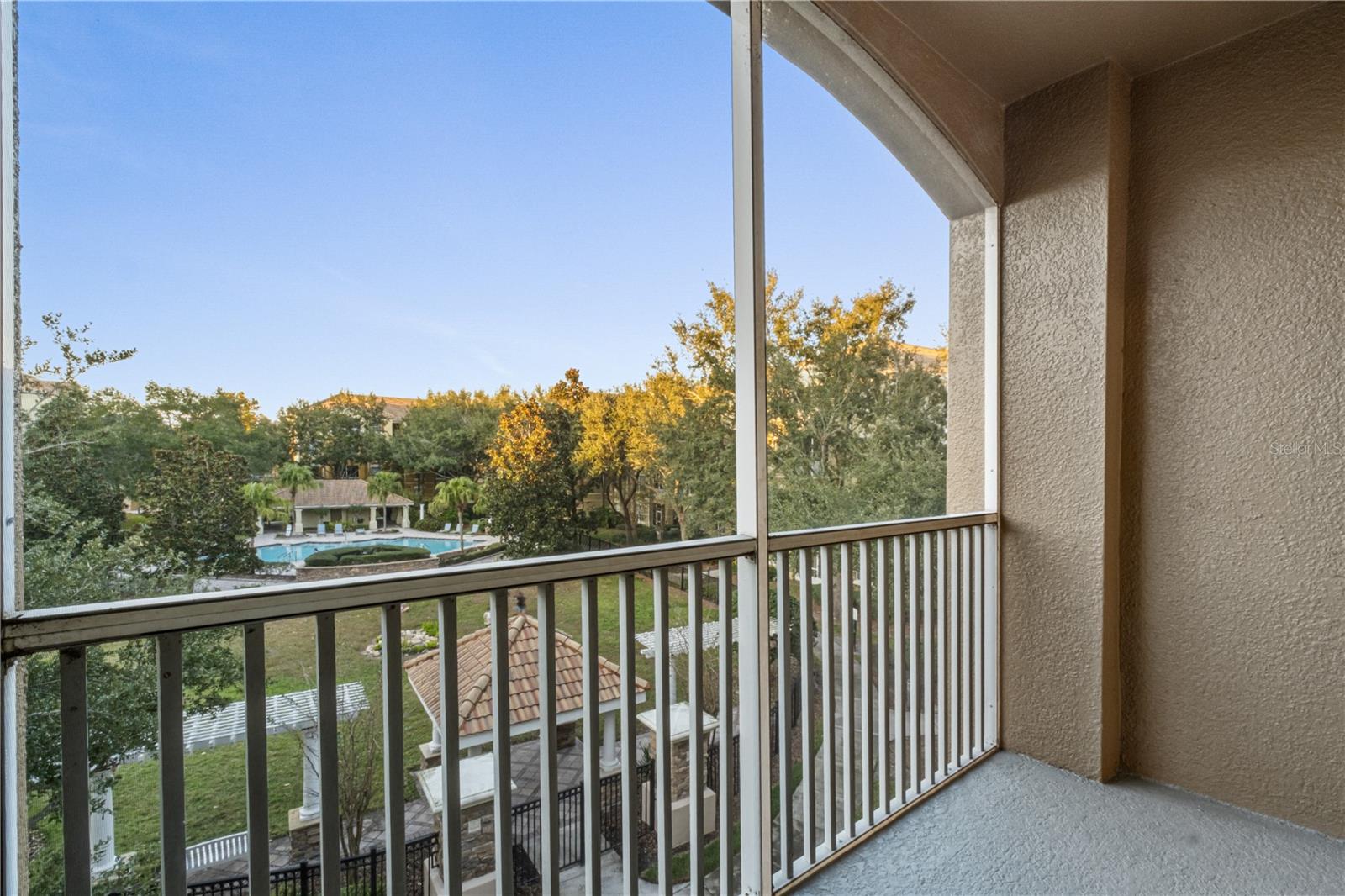 STONEBRIDGE RESERVE CONDO PH 3 - Residential Lease