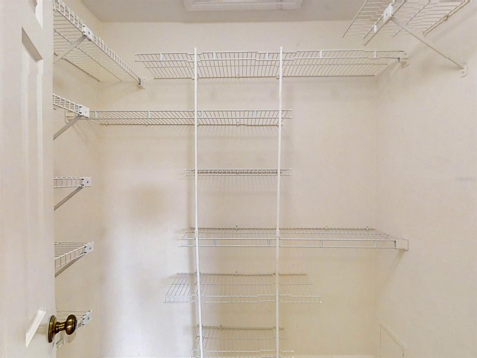 Venezia Unit 02 - Residential