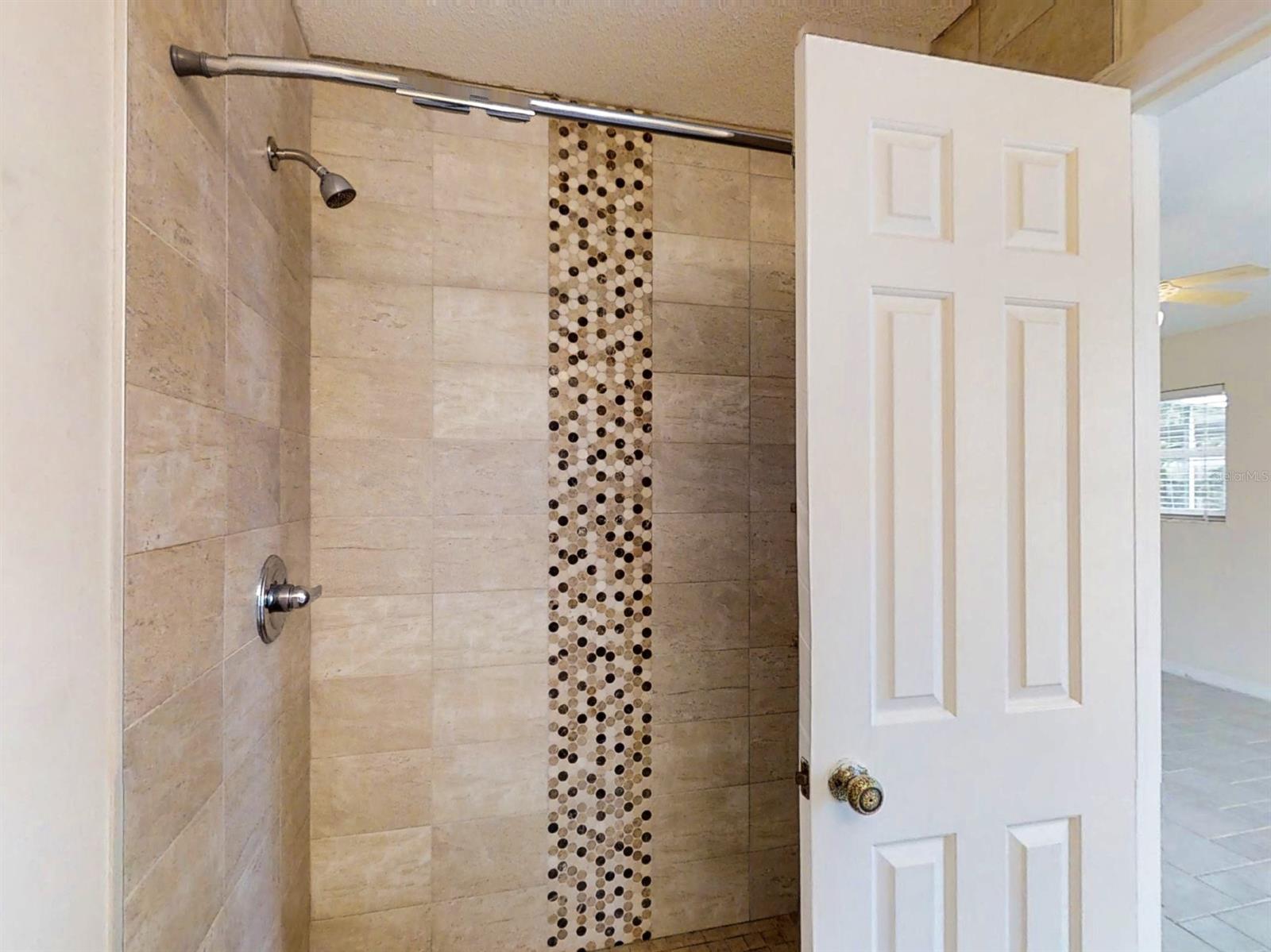 Venezia Unit 02 - Residential