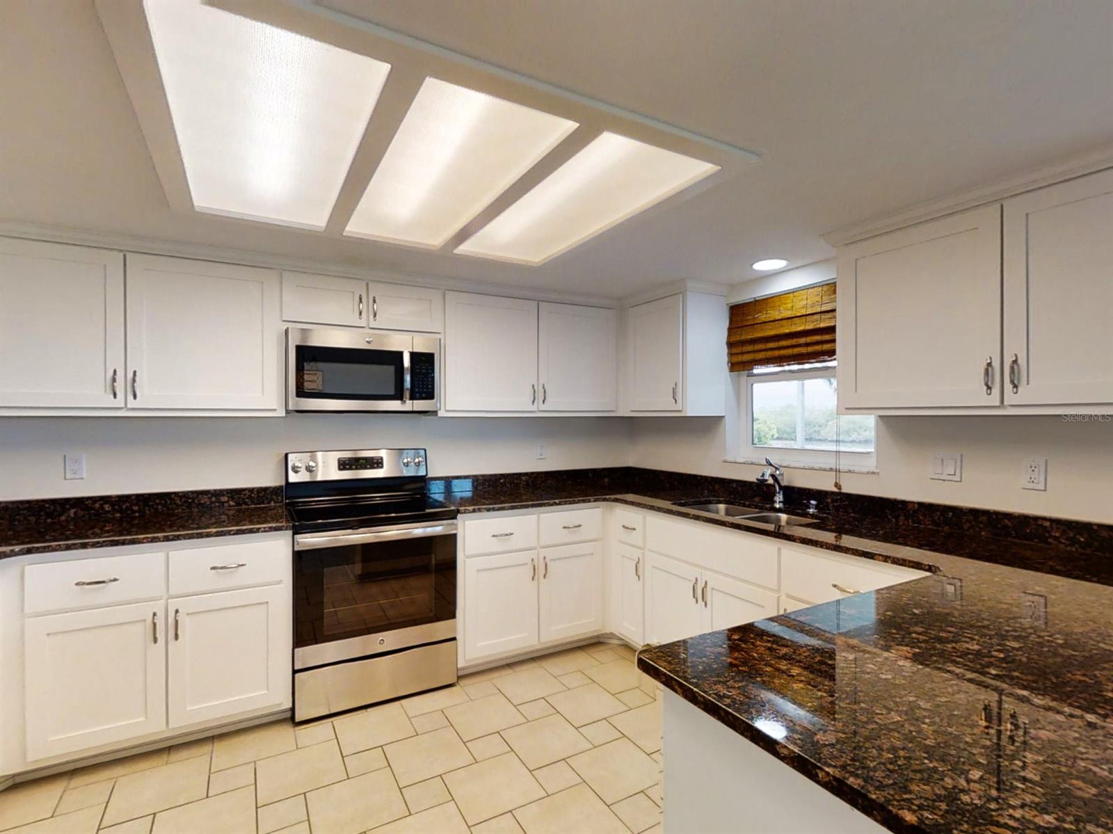 Venezia Unit 02 - Residential