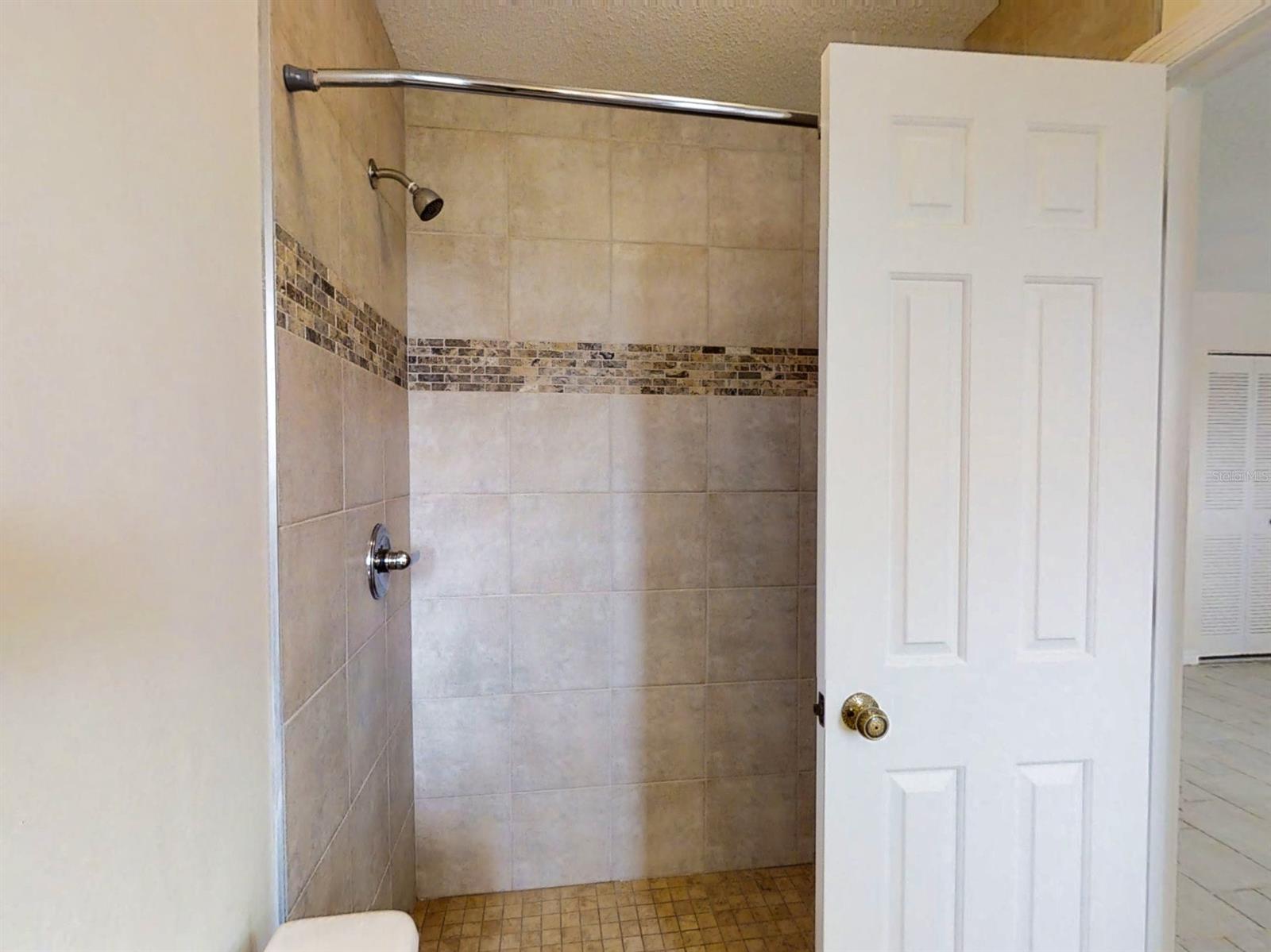 Venezia Unit 02 - Residential