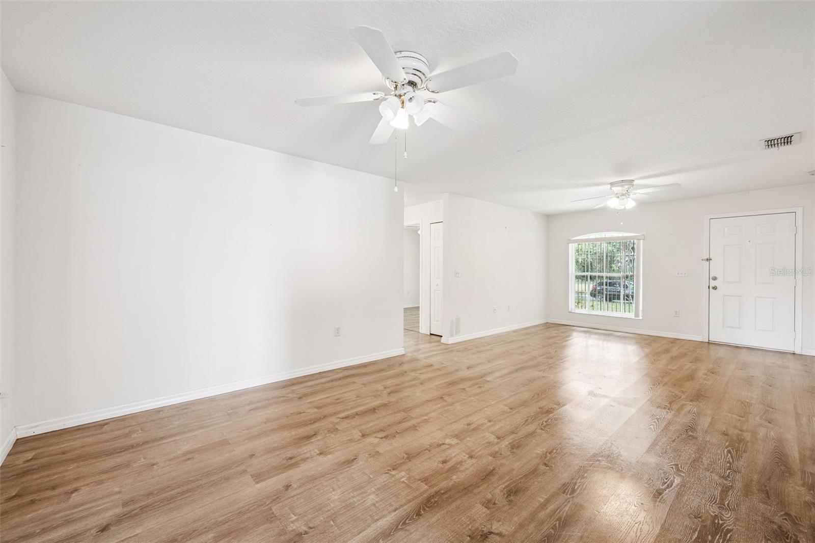305 E 5TH STREET