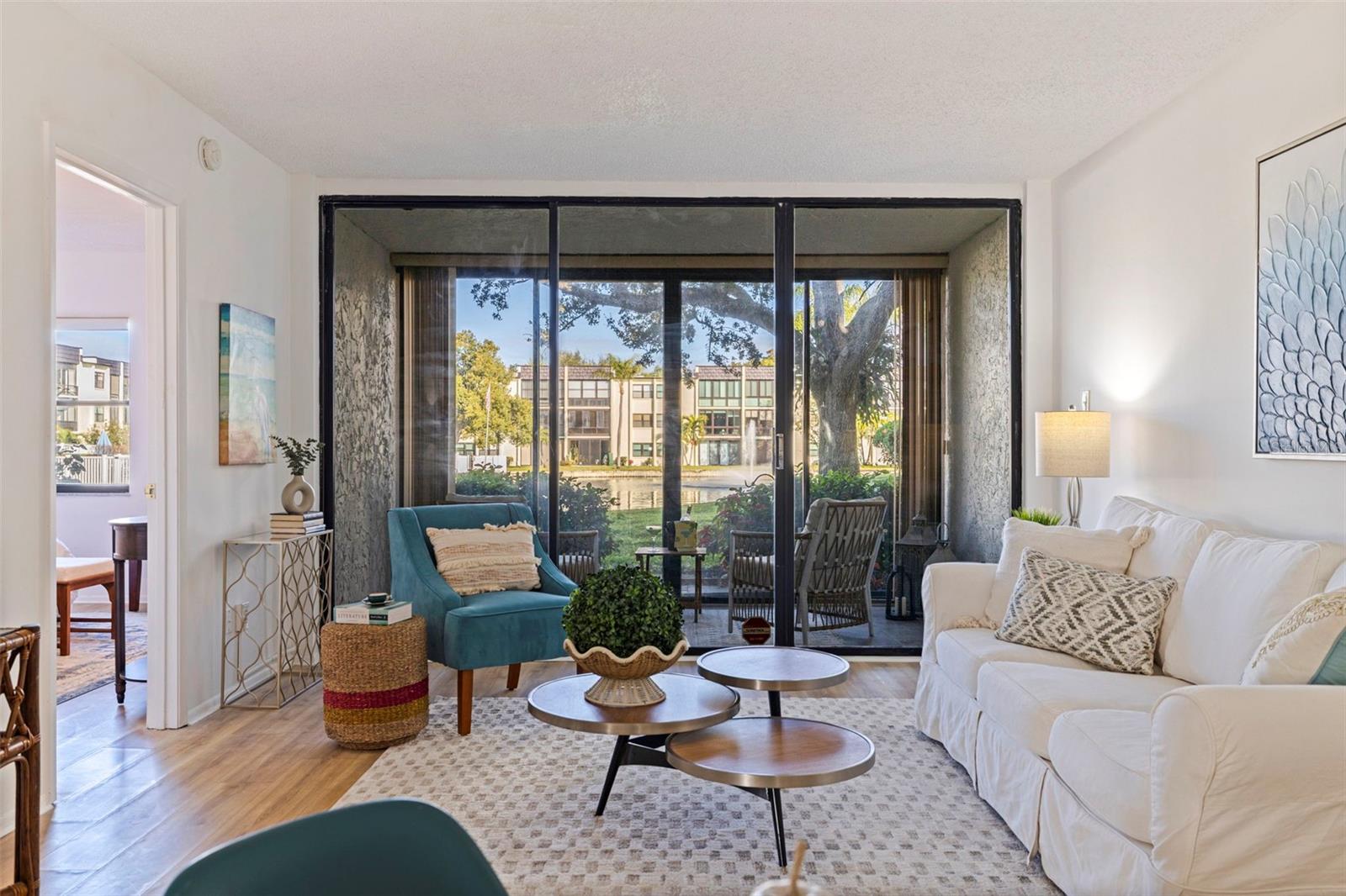 LAKEVIEW OF LARGO - Residential