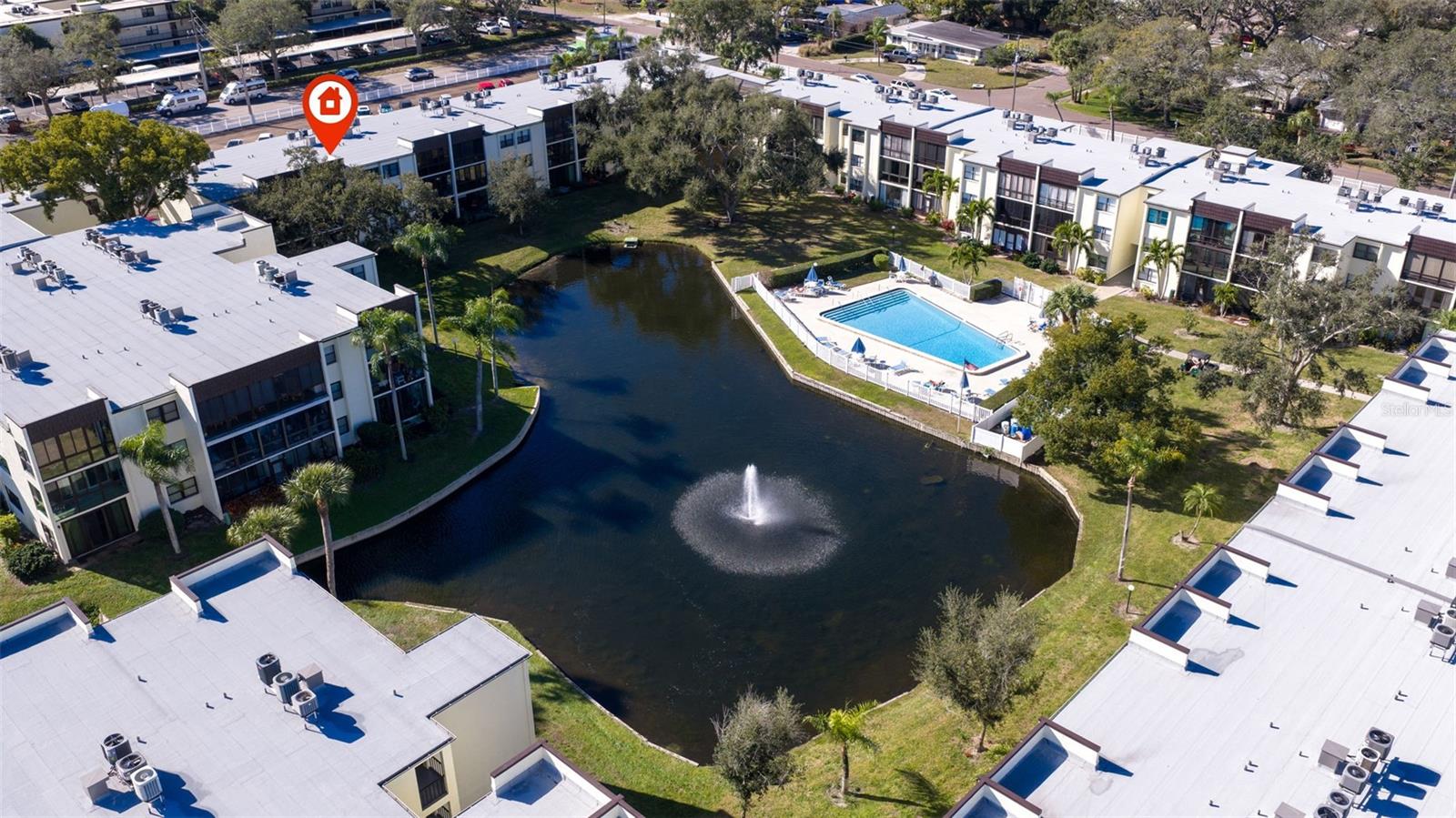 LAKEVIEW OF LARGO - Residential