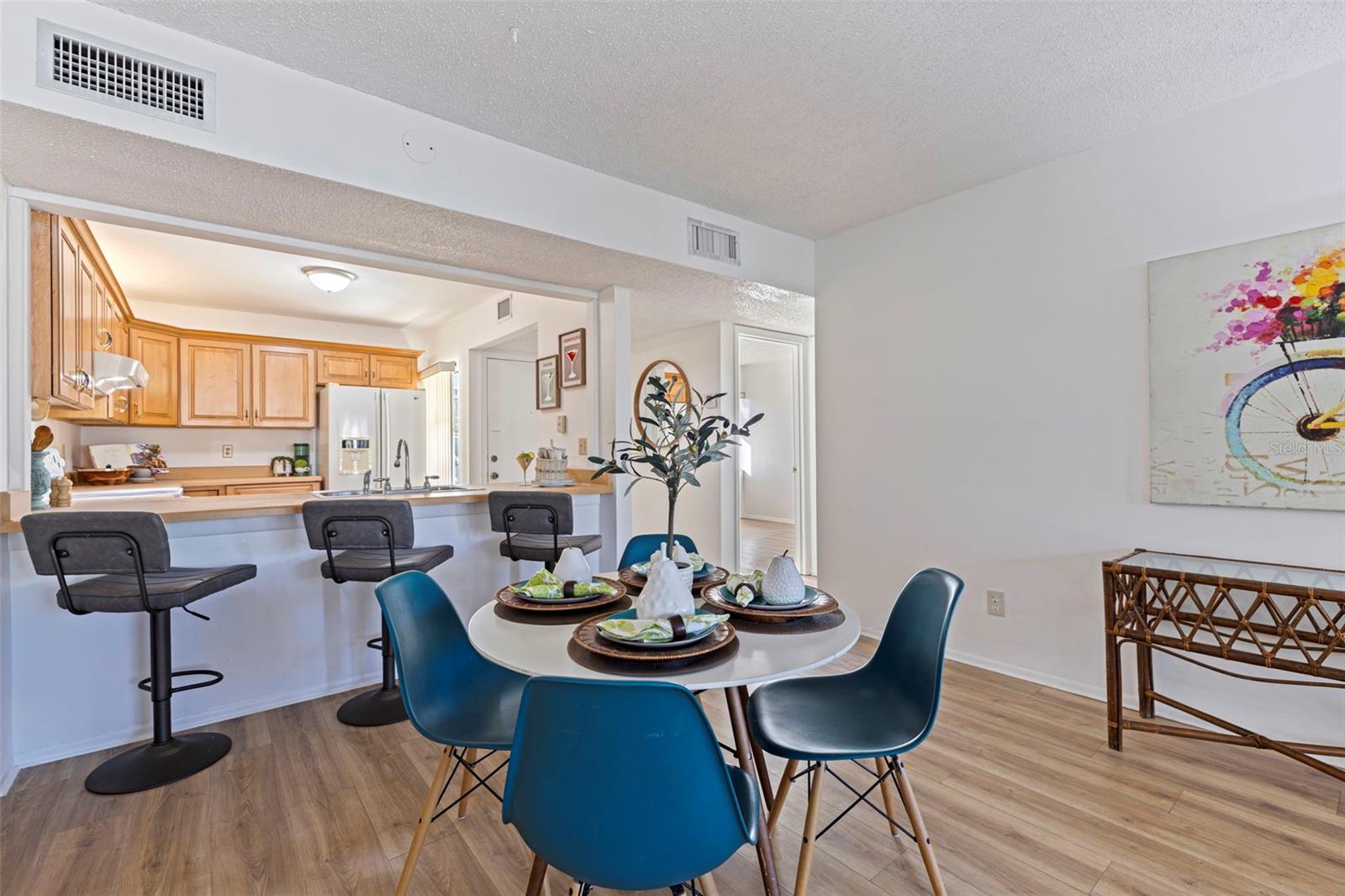 LAKEVIEW OF LARGO - Residential