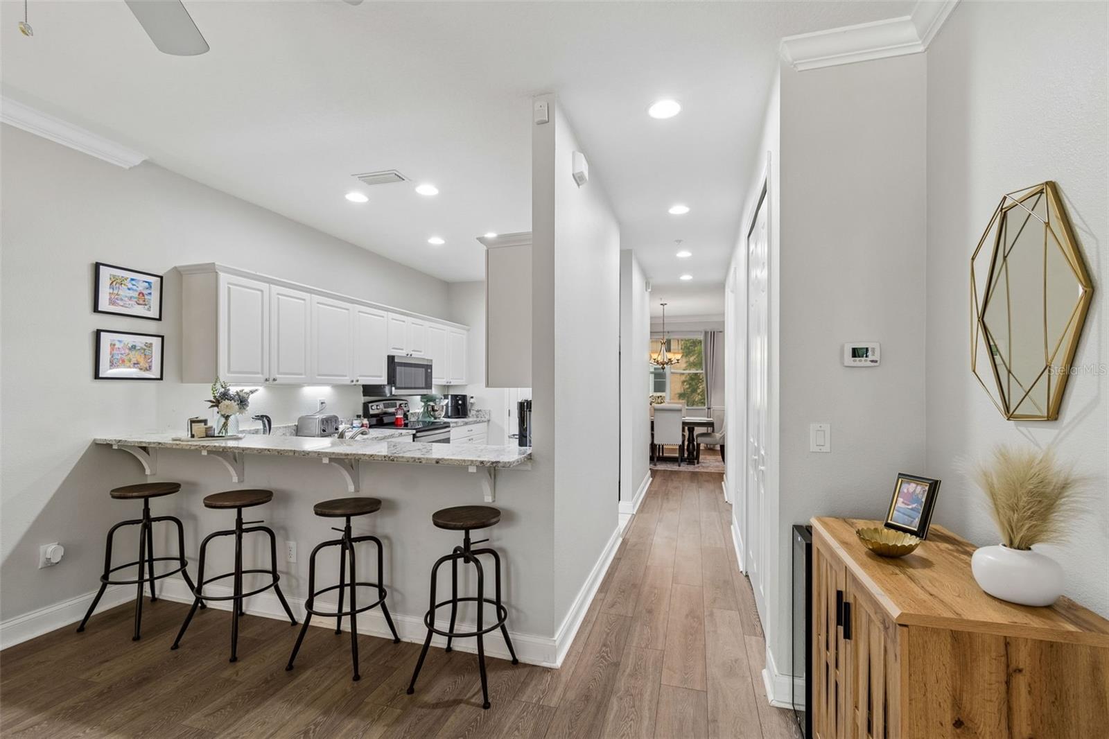 THOMAS TOWNHOMES - Residential