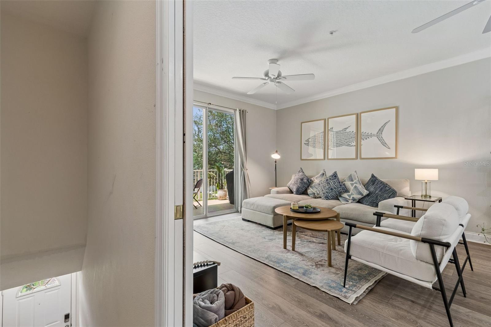 THOMAS TOWNHOMES - Residential