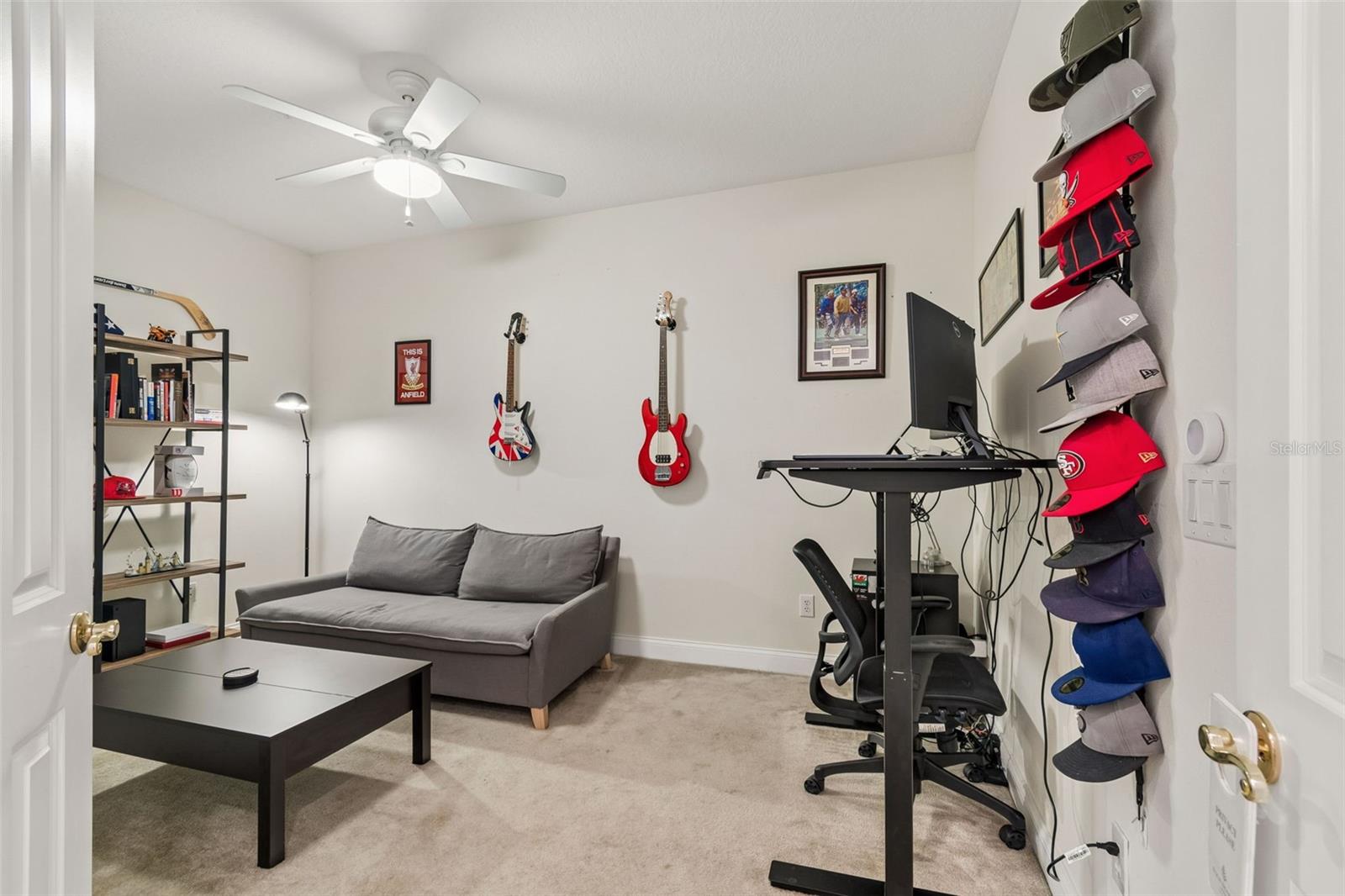 THOMAS TOWNHOMES - Residential