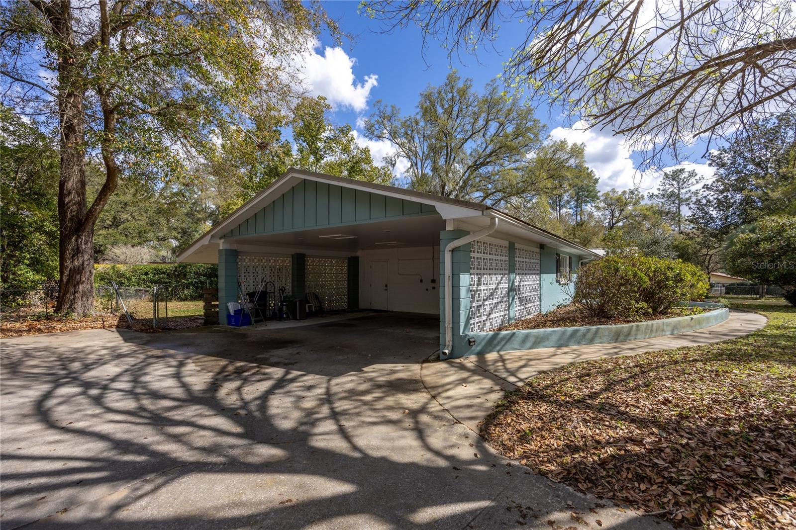 RIDGEWOOD SUB - Residential Lease