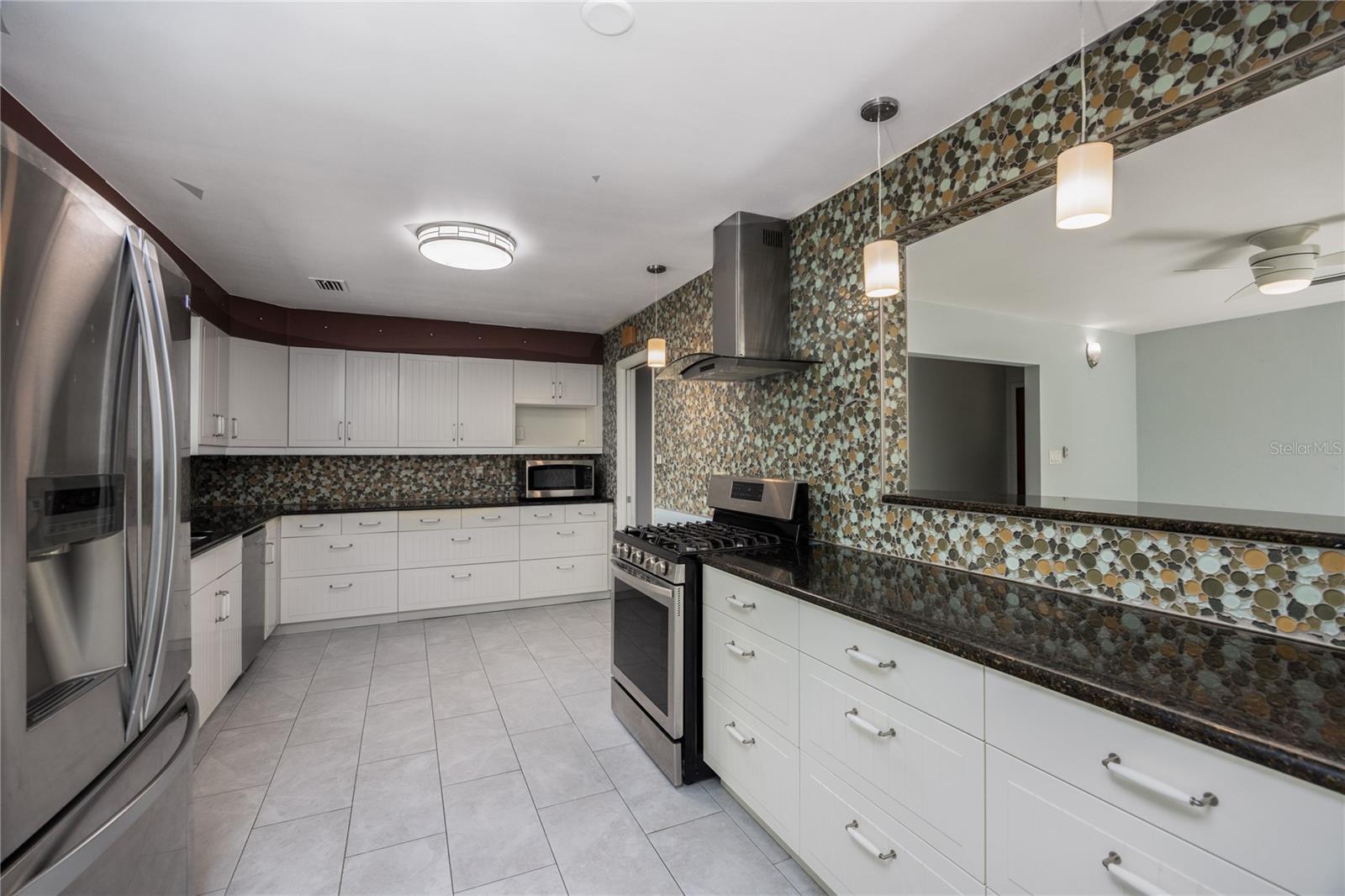 RIDGEWOOD SUB - Residential Lease