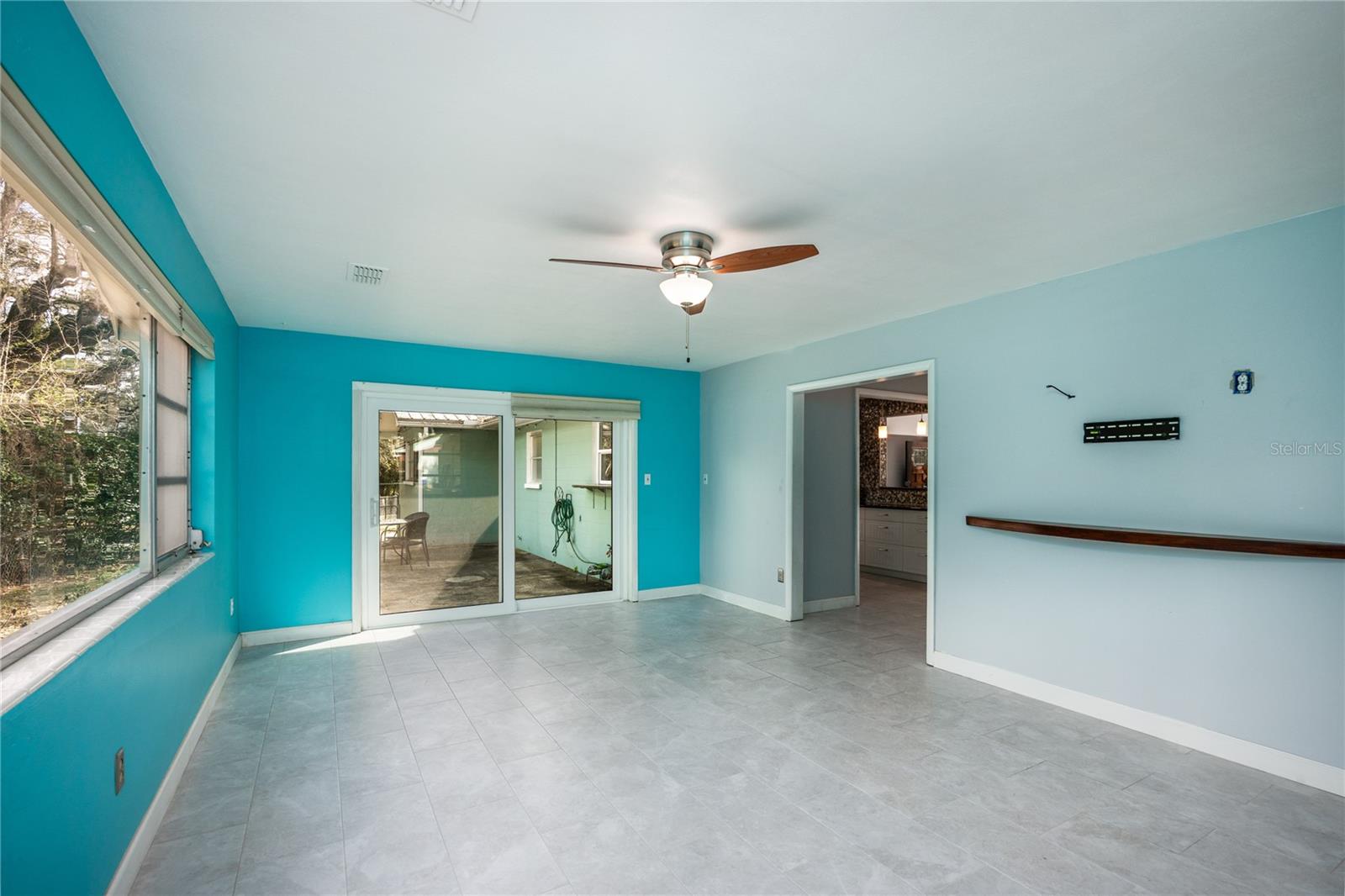 RIDGEWOOD SUB - Residential Lease