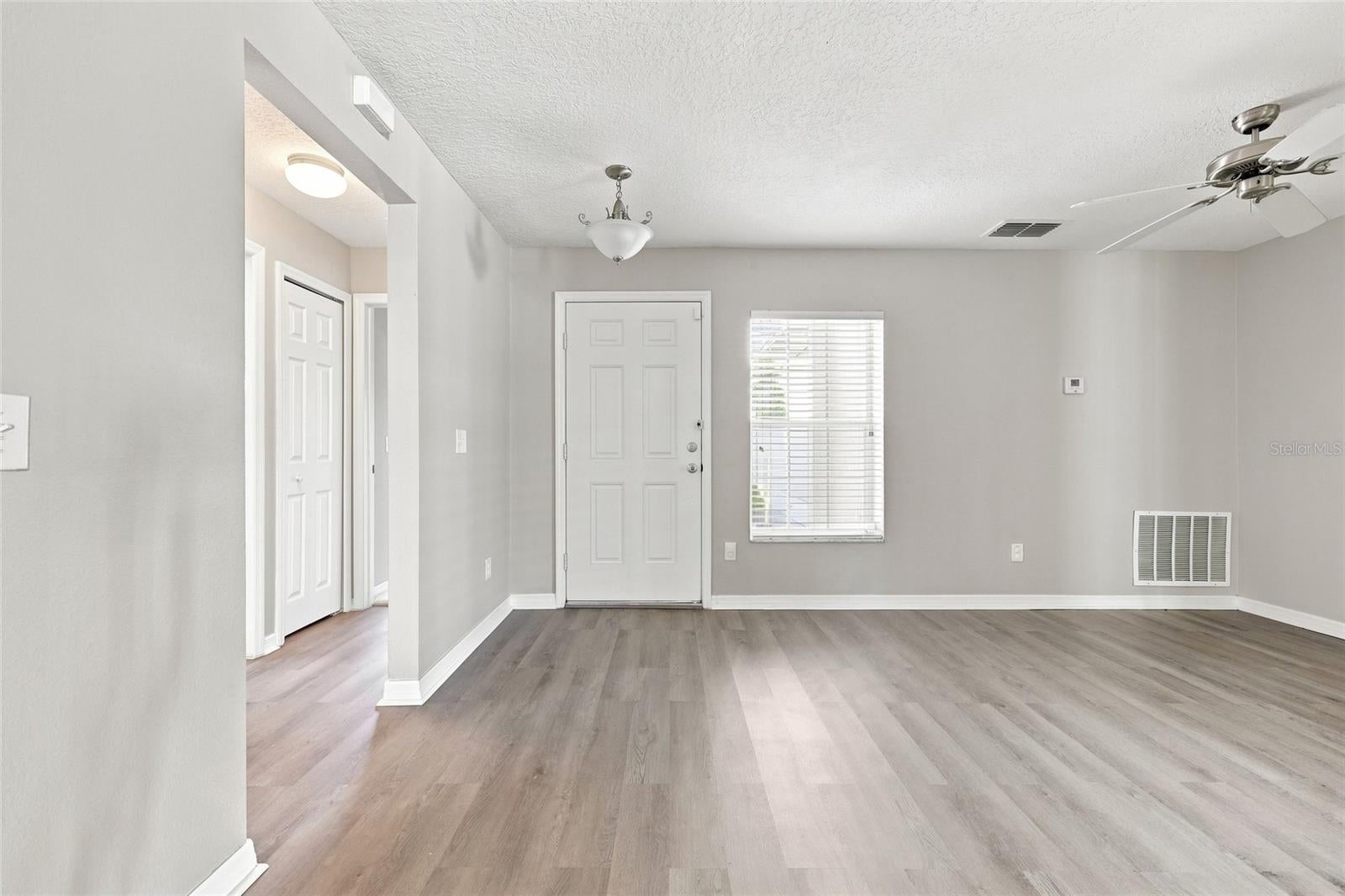 516 BELLA ROSA CIRCLE